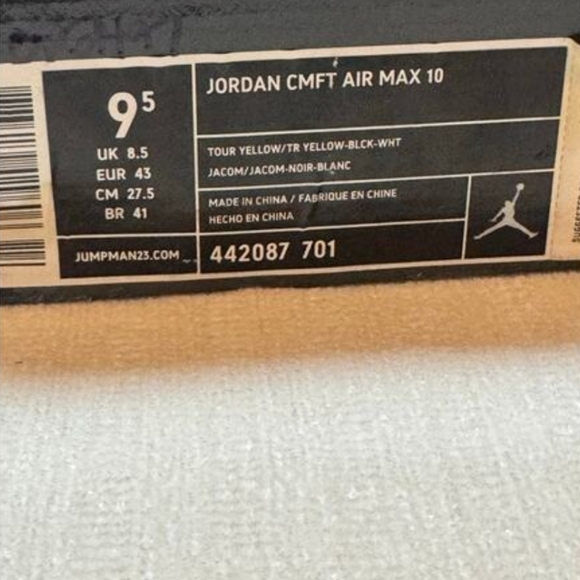 Air Jordan Comfort (CMFT) Rare Air Max 10 (2011) 'Yellow' Men 9.5 W 11 EUC W/BOX - Picture 10 of 12